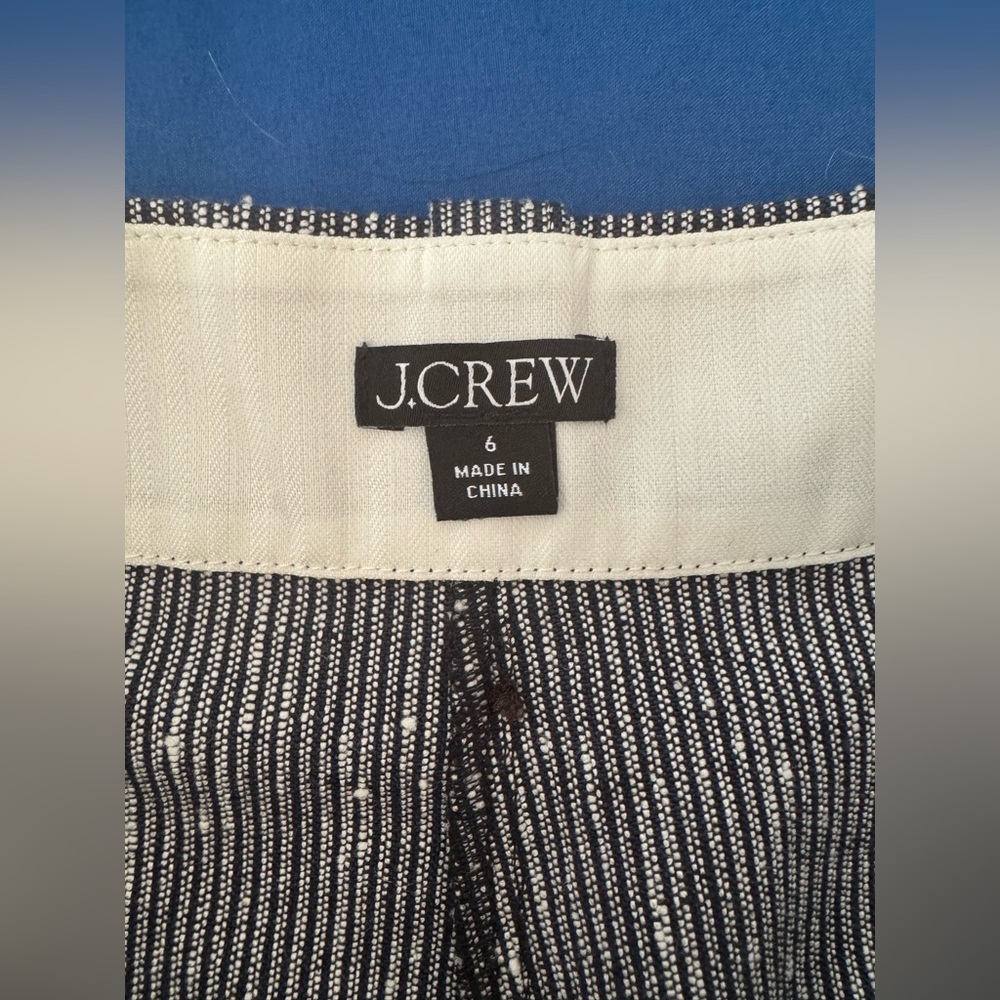 NWOT J. Crew Grey Bermuda Shorts Tailored Summer Style - Picture 5 of 6